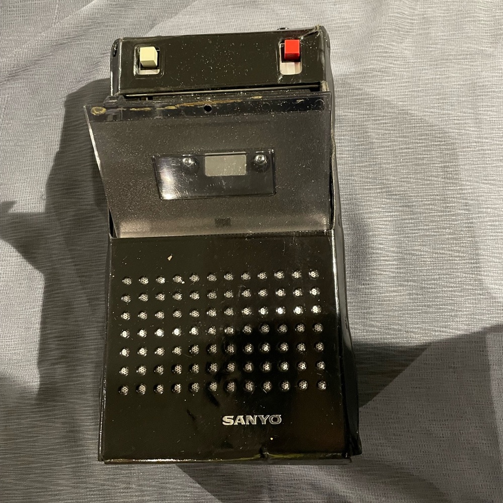 Sanyo Vintage Black Cassette Player